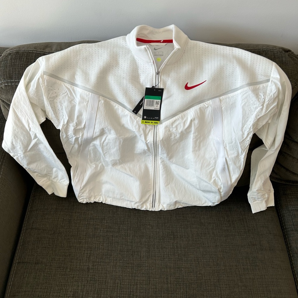 $400 Nike Sportswear Jacket CZ3613-100 White Relaxed Olympic Women’s Sz: XL - Picture 3 of 6